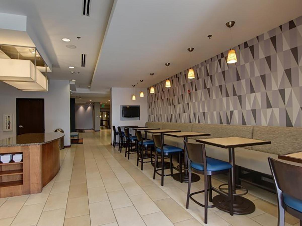 Hyatt House Naperville/Warrenville Ngoại thất bức ảnh