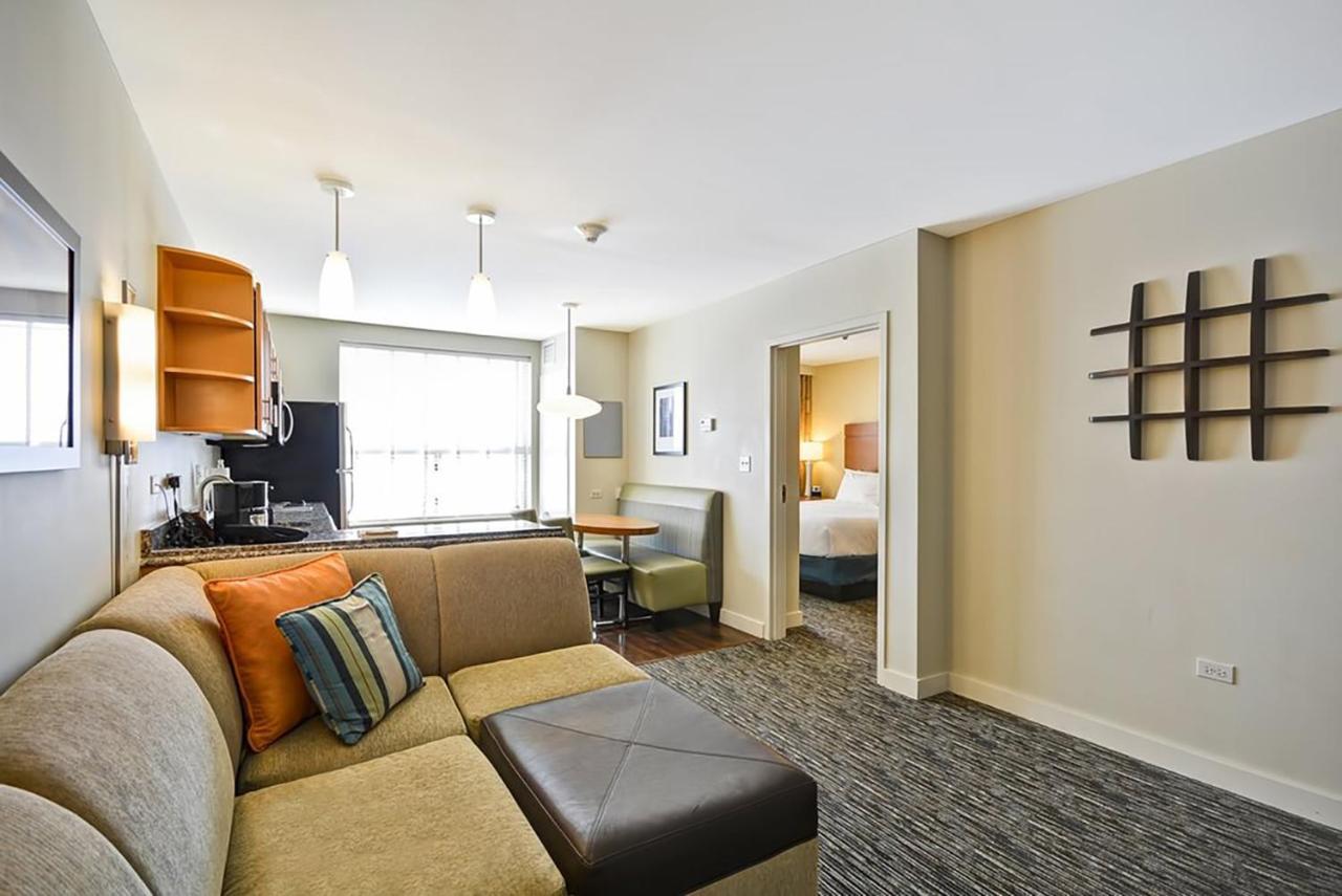 Hyatt House Naperville/Warrenville Ngoại thất bức ảnh