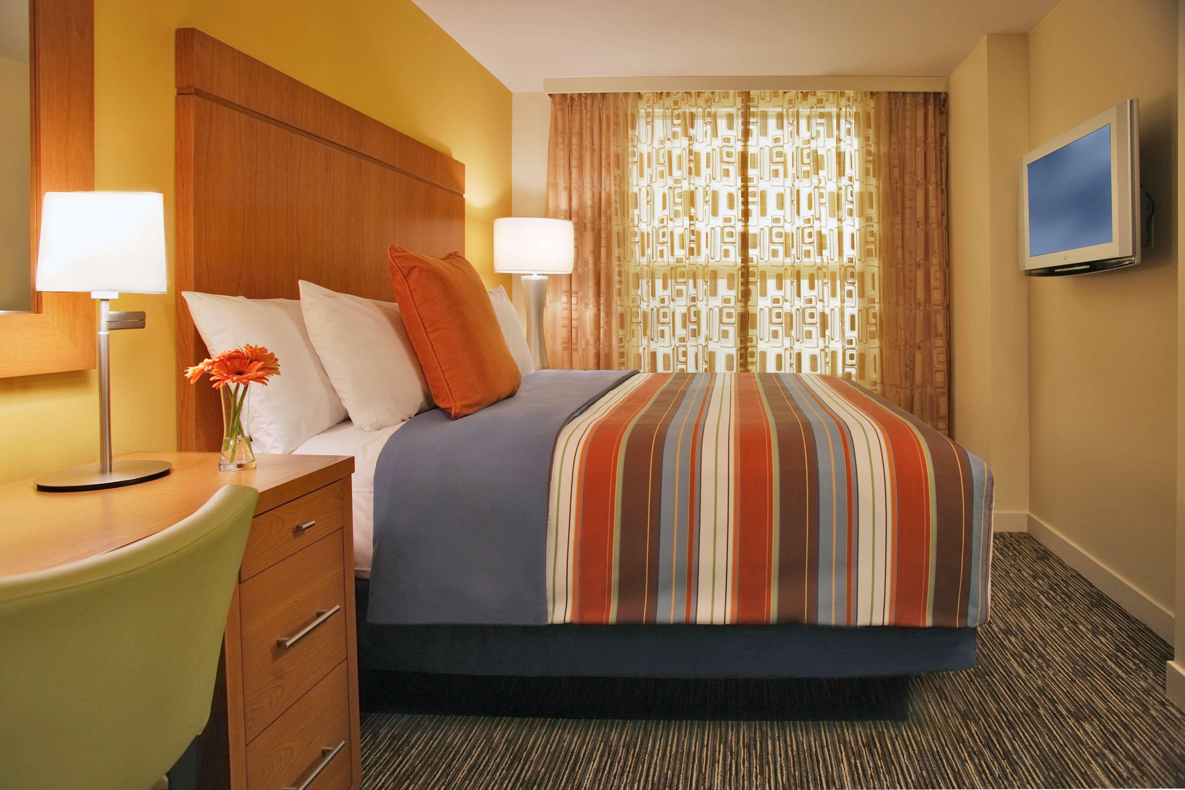 Hyatt House Naperville/Warrenville Ngoại thất bức ảnh