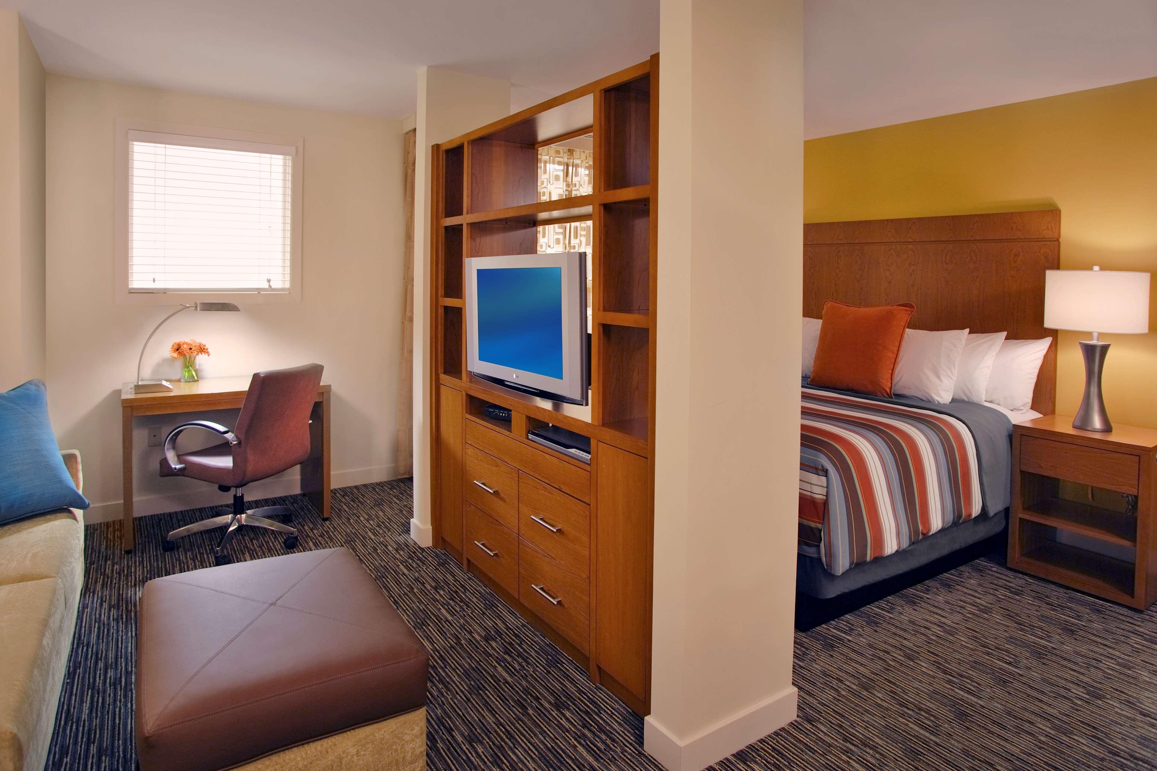 Hyatt House Naperville/Warrenville Ngoại thất bức ảnh